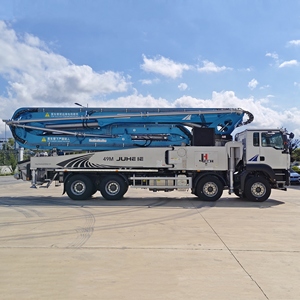 Fabricant professionnel Chine JIUHE Camion à béton avec pompe à flèche 30m 38m 52m 56m 58m 65m 70m Camion à béton à vendre - Product Image 4