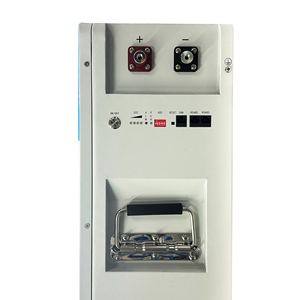 แบตเตอรี่เก็บพลังงานแบบแยกส่วนสำหรับโซลาร์บ้าน LiFePO4 15-20kWh ระบบสื่อสาร CAN ระบบเชื่อมต่อกริด 6000 รอบการใช้งาน 51.2V แบบตั้งพื้น - Product Image 3