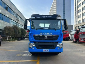 Camion à plateau bas avec échelle hydraulique arrière pour le transport d'excavatrices, nouveau diesel 4x2 pour le transport lourd - Product Image 3