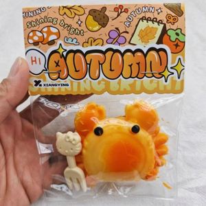 Jouet Squishy Crabe Frit Réaliste - 7,5 cm, Texture Douce et Collante, Cadeau Anti-Stress pour Enfants et Adultes, Idéal pour les Journées Chargées et les Moments de Détente - Product Image 1