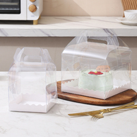 Boîtes d'emballage portables transparentes en PET recyclé avec poignée pour petits gâteaux et desserts, revêtement UV, forme spéciale, pour produits alimentaires et animaux de compagnie