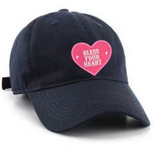 Patch brodé thermocollant rose avec motif Fille et Cheval et Mots Locaux pour la décoration de chapeaux et de sweats à capuche - Product Image 3