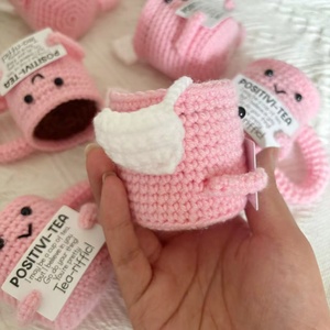 Muñeco de Ganchillo Hecho a Mano, Pato Enfermero Amigurumi, Juguete Artístico de Apoyo Positivo para Pascua, Año Nuevo, Navidad, Graduación - Product Image 3
