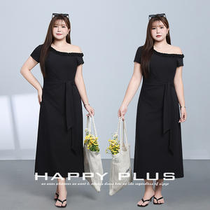 เดรสสีดำแบบเปิดไหล่แต่งระบาย ไซส์พลัส เอวธรรมชาติ สไตล์ลำลอง สำหรับผู้หญิง สีพื้น รุ่น N9256 - Product Image 3