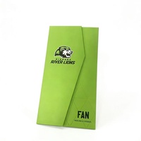 Boîte de rangement personnalisée pour cartes VIP à trois volets - Emballage rigide vert de luxe pour billets de sport, bons de réduction