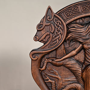 Plaque murale en <span class=keywords><strong>bois</strong></span> sculptée en forme de cœur <span class=keywords><strong>Mara</strong></span>, panneau représentant une déesse avec bordure à nœuds, sculpture en <span class=keywords><strong>bois</strong></span> rustique de style fantastique sombre - Product Image 4