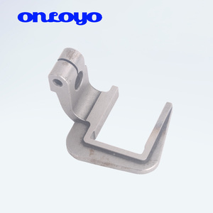 <span class=keywords><strong>Fourche</strong></span> d'alimentation Looper ASM 181993101 Pièces de machine à coudre Brother DA-9270 9280 etc. pour système d'alimentation par bras (Feed-off-the-arm) - Product Image 5