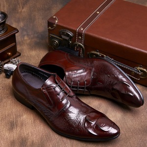 Dernier produit 2025-Chaussures de style coréen pour hommes en cuir véritable commerciales faites à la main personnalisées - Product Image 6