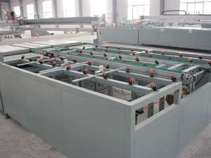 Macchina Semi-automatica per Stampa su Vetro Eworld con Motore PLC, Potenza 6000W, Spessore Vetro 5-20mm, Capacità 150m/min, 220V/380V - Product Image 1