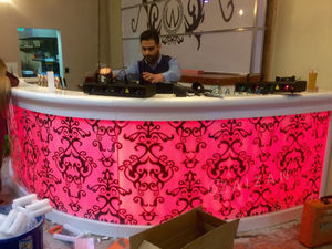 Comptoir de bar LED moderne de qualité supérieure, nouveau design 2026, pour restaurant musical, hôtel, salon, aéroport - Product Image 6