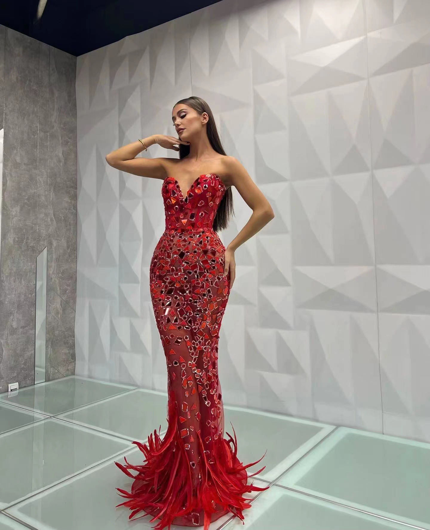 2026 High-End Red Carpet Goddess Gown Sequin Beaded Mermaid with Feather  Hem Strapless Red Evening Dress for Banquets| Alibaba.com