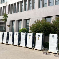 Chargeur rapide DC double pistolet 120 kW Source Factory GB/T CCS2 CCS1 IP54, station de recharge commerciale pour véhicules électriques pour stations-service autoroutières