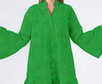 Robe trapèze unie grande taille 2026 à col en V, manches évasées brodées, longueur genou, taille ajustée, pour usage quotidien