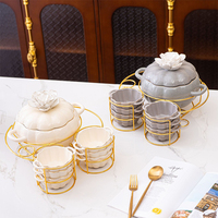 Ensemble de vaisselle en porcelaine en forme de fleur de fête à la maison nordique blanc rose gris pot à soupe en céramique et bols avec support de rangement en or