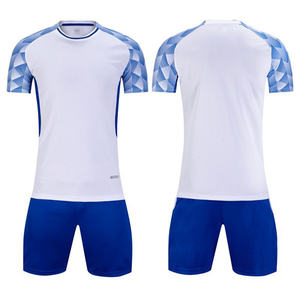 Ensemble de vêtements de sport pour hommes avec logo personnalisé, taille plus - T-shirt à manches courtes respirant et confortable, short ample, logo pour le football - Product Image 3