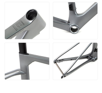 Vélo de route entièrement en carbone 700C 24 vitesses 105 R7120 Frein à disque hydraulique Jantes en carbone 50 mm à profil ondulé Axe traversant T47 Vélo léger 8,9 kg