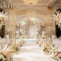 Arche florale carrée blanche très vendue avec support, toile de fond en roses artificielles pour la décoration de scène de mariage