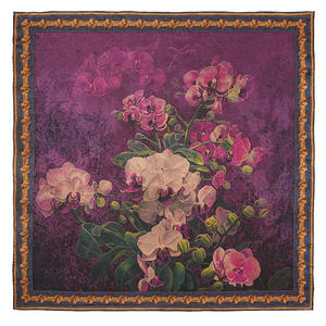 Écharpe en satin de soie à impression personnalisée pour femmes, design de luxe, écharpe en satin de soie à motif de muguet - Product Image 1