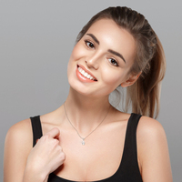 Nouveau Collier Pendentif Goutte d'Eau en Argent 925 Plaqué Or 14K avec Moissanite Poire 6x9mm 1.5ct Grade VVS1 pour Mariage