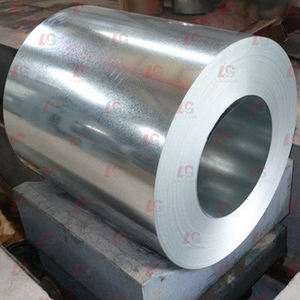 Bobine d'acier laminé à chaud de haute qualité 0,5-1,0 mm DX51D Z61-Z80 avec revêtement, services de découpe, soudage et pliage, certifiée ASTM - Product Image 3