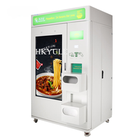 Máquina expendedora inteligente de alimentos calientes Máquina Expendedora de fideos instantáneos Ramen popular a la venta con dispensación de agua caliente en Francia