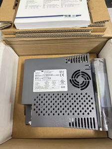Variador de Frecuencia Trifásico 220V 750W con Control de Torque Directo AKD-P00606-NBCC-I000 - Product Image 1