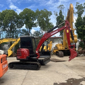 Mini-excavatrice sur chenilles Yanmar Vic 55 avec godet de terrassement, capacité de 0,12 m³, poids opérationnel de 5 tonnes, pompe hydraulique Hitachi - Product Image 5