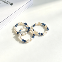 Elastischer Ring für Damen Weiße Natürliche Süßwasserperlen AA-Qualität Reisform Saatperlen Luxuriöser Stil Vielseitig für Alltag und Party