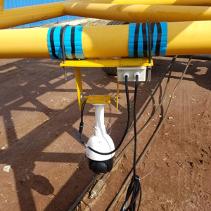 Système de caméra de grue sans fil avec crochet pour empêcher le levage en aveugle et améliorer la productivité du levage dans les pièces de machines de construction - Product Image 1