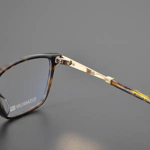 กรอบแว่นสายตาอ่านหนังสือ CH8049 รุ่น Eye High-End ทำจากอะซิเตท ทรงคลาสสิก เหมาะกับทุกใบหน้า สไตล์ Y2K เลนส์เปลี่ยนสีอัตโนมัติ ดีไซน์เนอร์แบรนด์ดัง - Product Image 5