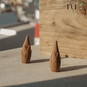 Incienso de Agarwood en Cono, Hecho a Mano con Polvo de Agarwood Natural, Ingredientes Herbales, para Meditación, Relajación y Fragancia para el Hogar - Product Image 5