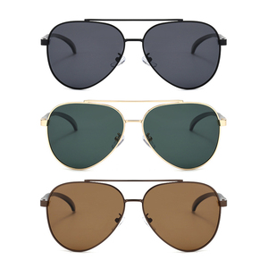 Nuovi <span class=keywords><strong>Occhiali</strong></span> <span class=keywords><strong>da</strong></span> <span class=keywords><strong>Sole</strong></span> <span class=keywords><strong>Aviator</strong></span> <span class=keywords><strong>Polarizzati</strong></span> per Uomo, Anti-UV, in Alluminio e Magnesio, per Guida e Tempo Libero - Product Image 4