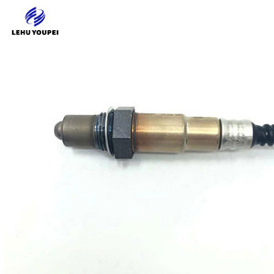 Capteur d'oxygène automobile OE 258006028 compatible avec Peugeot 206 206CC 207 306 307 406 607 807 Citroën C3 C4 C5 C8 - Product Image 3