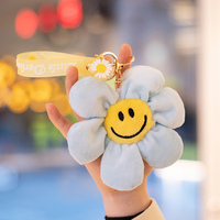 Pendentif en coton PP 3D en forme de visage souriant de dessin animé, couleurs acidulées variées, cordon durable, breloque de sac délicate, petit cadeau pour adolescent