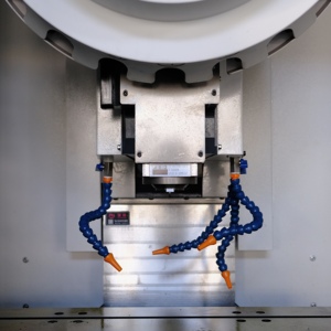 Trung tâm khai thác CNC chính xác cao với chức năng khai thác cứng nhắc và trục chính tốc độ cao cho các mô hình ứng dụng gia công kim loại MT-750 - Product Image 6