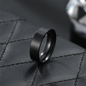 Anello a fascia larga <span class=keywords><strong>in</strong></span> <span class=keywords><strong>acciaio</strong></span> inossidabile spazzolato con finitura oro, argento e gunmetal per matrimonio o gioielli minimalisti da uomo per tutti i giorni - Product Image 4