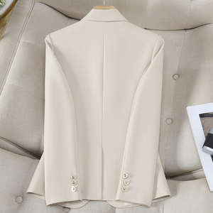 เสื้อสูทแจ็คเก็ต<span class=keywords><strong>ผ้า</strong></span><span class=keywords><strong>ไหม</strong></span>สีแดงเบอร์กันดีทรงสวยหรูสำหรับผู้หญิง รุ่นใหม่ล่าสุดสำหรับฤดูใบไม้ร่วง ดีไซน์เข้ารูป สไตล์สาวมั่น เหมาะสำหรับใส่ทำงาน - Product Image 6