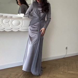 Abaya Y8 per Donne Mediorientali con Nastro Plissettato e Maniche Lunghe Scintillanti, Abito da Sera Turco Fatto a Mano alla Moda - Product Image 4