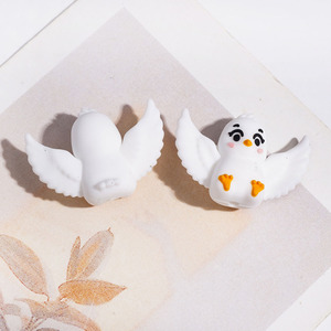 ลูกปัดซิลิโคน 3 มิติ รูปนก ปีกแฉก ซีรีส์ Spread Wings หลายแบบ คละแบบ สำหรับงาน DIY ตกแต่งปากกาและพวงกุญแจ ขายส่ง - Product Image 4