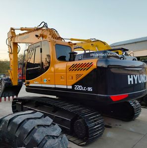 Buen estado Barato 20 toneladas Maquinaria de construcción Hyundai 220 Excavadoras Hyundai usadas para la venta - Product Image 1