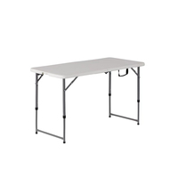 Mobilier d'extérieur Table pliante Table de pique-nique en plastique Table d'extérieur blanche rectangulaire polyvalente en plastique portable