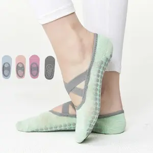 Tùy Chỉnh LOGO Silicone Yoga Socks Ladies Non-slip Chéo Lapping Pilates Cotton Sport Gel Socks