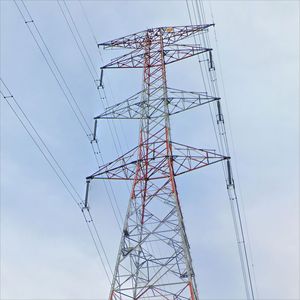 Tour de transmission d'énergie à treillis en acier galvanisé à chaud à 4 poteaux, hauteur 40 m, certifiée ISO pour haute tension aérienne - Product Image 2