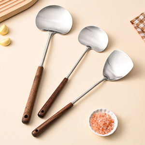Espátula para Wok de Acero Inoxidable 316L, Resistente al Calor y Anti-Quemaduras, con Mango de Madera, Utensilio de Cocina para Uso Doméstico - Product Image 1