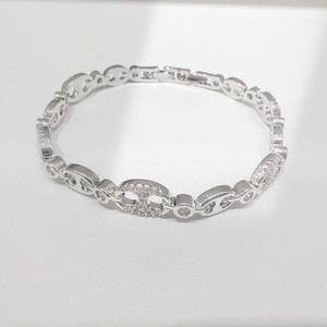 Bracelet à maillons en argent sterling 925, style géométrique classique, épais, hip-hop, fait main, avec éléments en or 14 carats. - Product Image 1