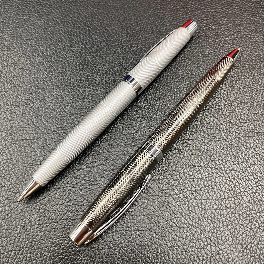 ชุดปากกาของขวัญส่งเสริมการขายแบรนด์พรีเมี่ยมใหม่ โลโก้ที่กําหนดเอง ปากกาลูกลื่นลายเซ็นโลหะบิด