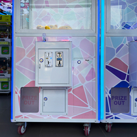 Machine à griffes en bois bon marché en gros, machine à jeux à pièces, machine à cadeaux pour les centres de jeux, machine à jouets en peluche pour les enfants, arcade