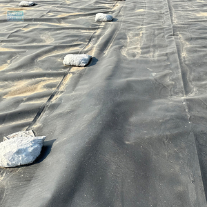 100% Trinh Nữ <span class=keywords><strong>HDPE</strong></span> <span class=keywords><strong>geomembrane</strong></span> lót Trung Quốc tùy chỉnh 1.5mm đen polyethylene công nghiệp nước mưa lưu trữ lót - Product Image 5