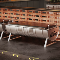 Bancs de repos et d'attente de style industriel, café, club de motards, bar, usine, travaux de fer forgé sur mesure, tabourets en fûts d'huile