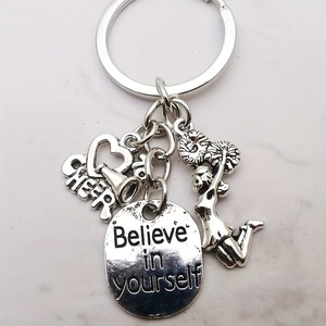 Portachiavi Cheerleader con Ciondolo 'Believe <span class=keywords><strong>in</strong></span> Yourself', Tag Metallico Ispirazionale, Pendente a Forma di Megafono, Decorazione per Borsa, Mini Regali per Cheerleader - Product Image 2